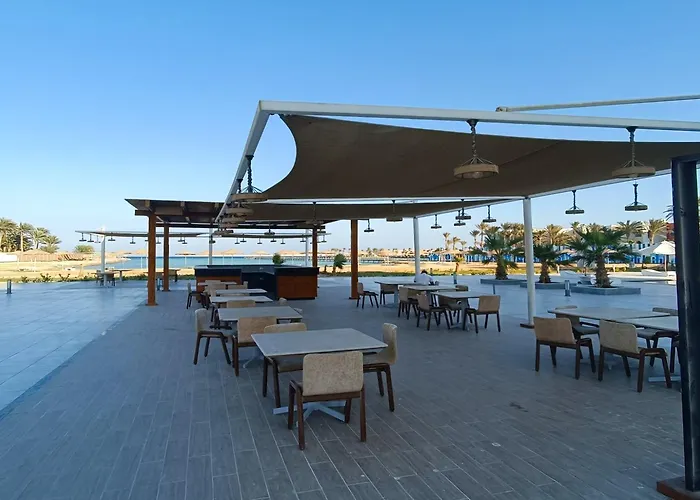 Perfect For Couples Sunny & Seaview With Wi-fi *