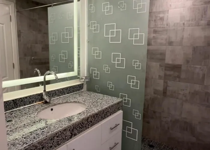 Perfect For Couples Sunny & Seaview With Wi-fi Appartement